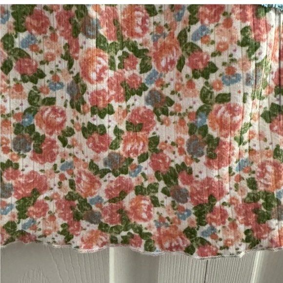 SET OF (2) Wild Fable Lace Trim Ribbed Tank Top Size Large - Picture 9 of 13